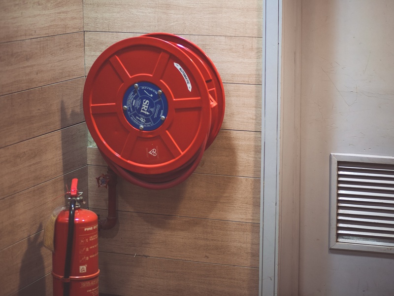 Sécurité incendie dans les établissements de soins : personnel de services de consultation, de laboratoires, personnel administratif